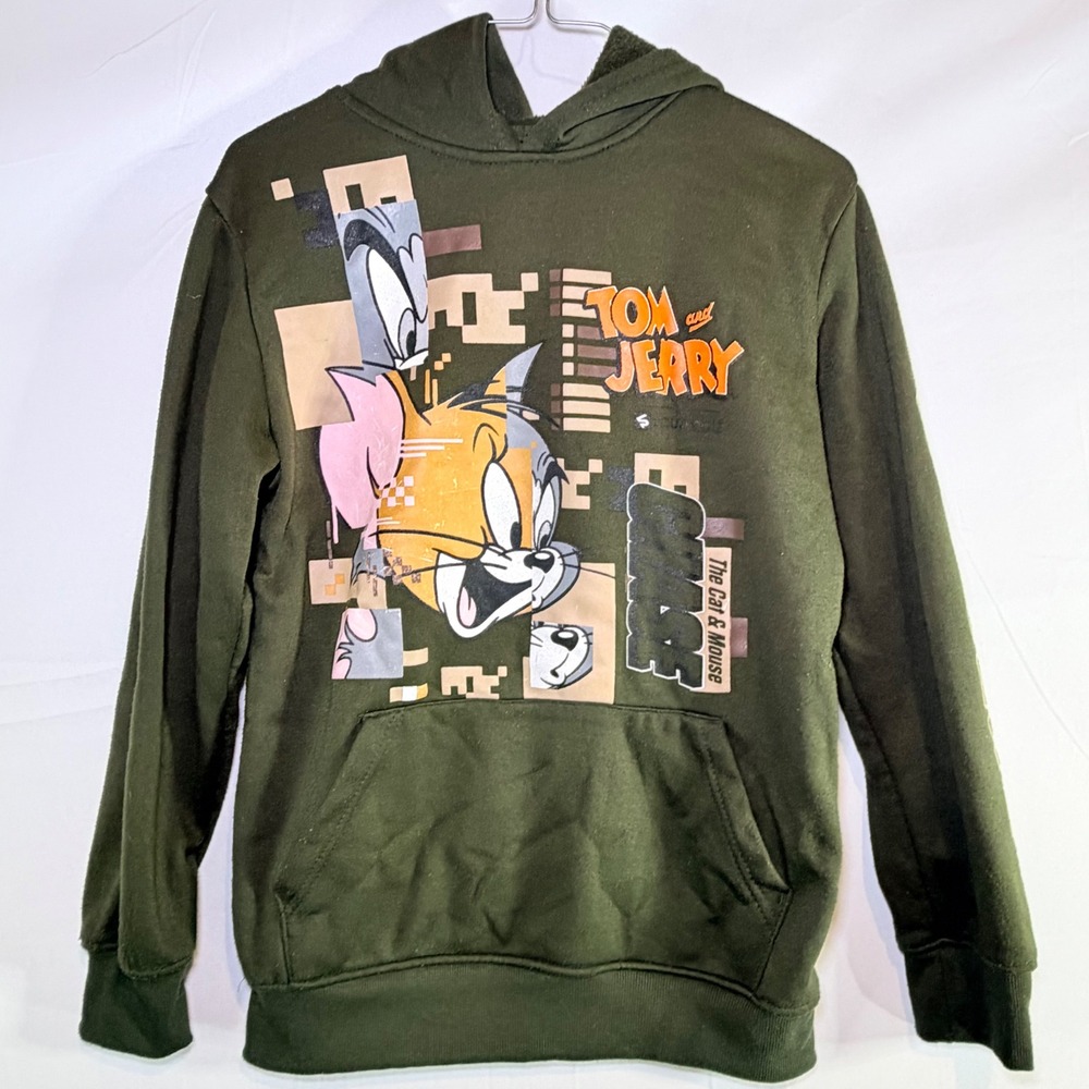 Tom and‎ Jerry Graphic Hoodie Mens Olive Green Cat and Mouse Chase Pullover